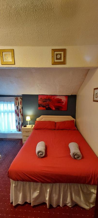 The Rhyl Bed & Breakfast แบล็คพูล ภายนอก รูปภาพ