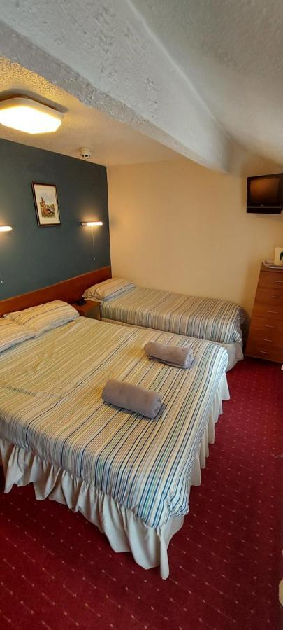 The Rhyl Bed & Breakfast แบล็คพูล ภายนอก รูปภาพ
